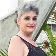 Profesora de Español más de 20 años de experiencia en Barcelona. Material de clase profesional